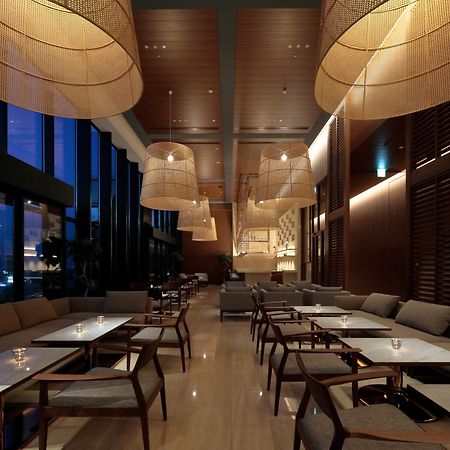 Candeo Hotels Osaka The Tower Екстер'єр фото The lounge at the airport
