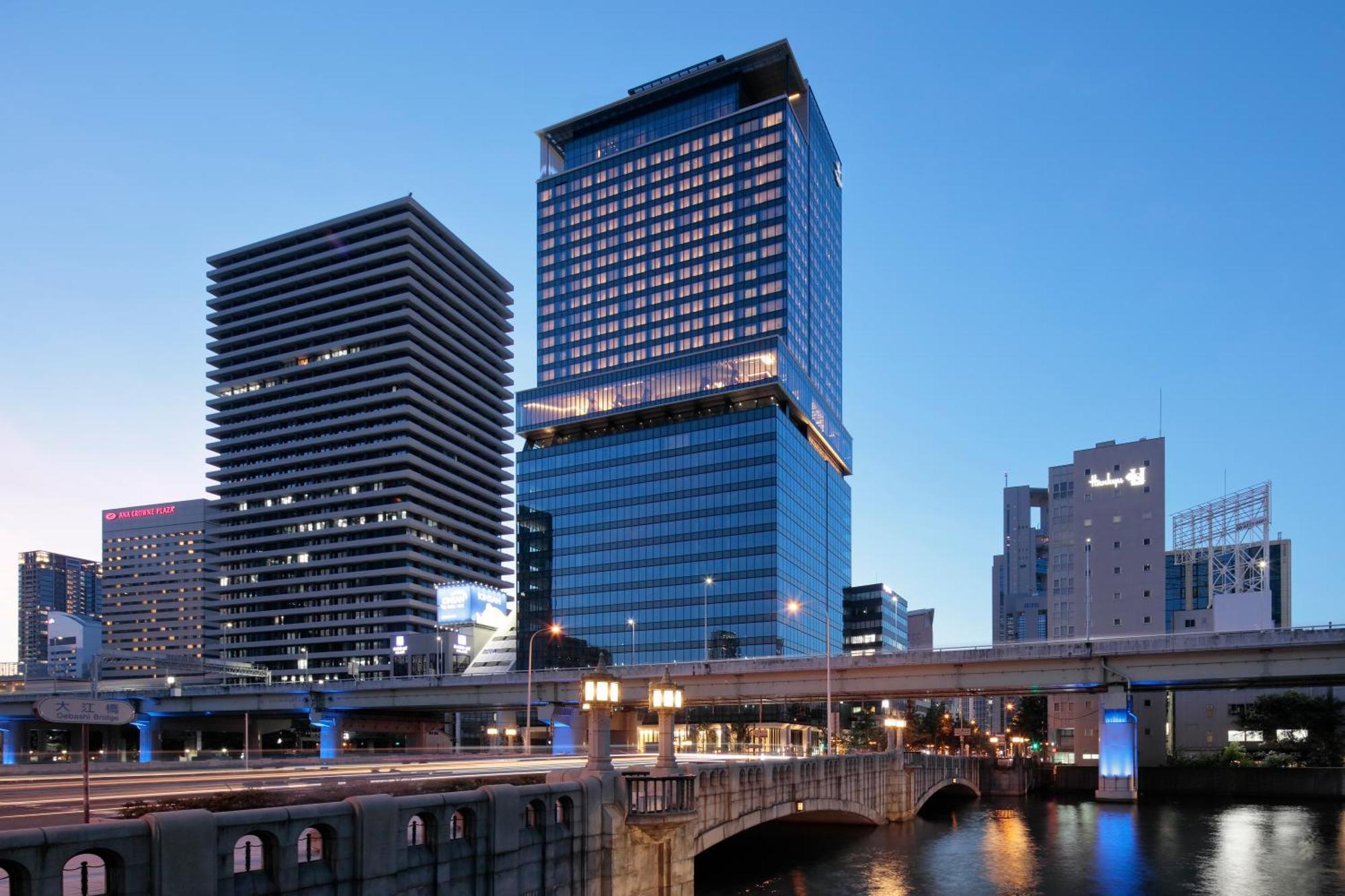 Candeo Hotels Osaka The Tower Екстер'єр фото