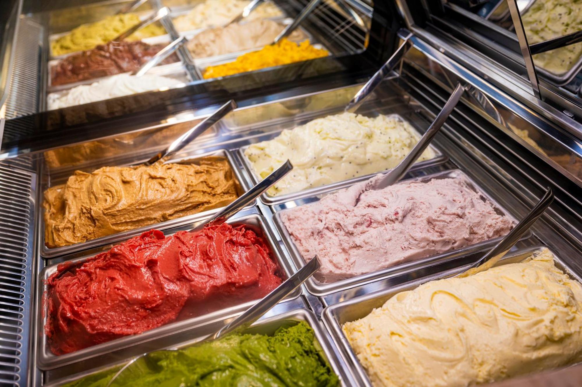 Candeo Hotels Osaka The Tower Екстер'єр фото Italian gelato