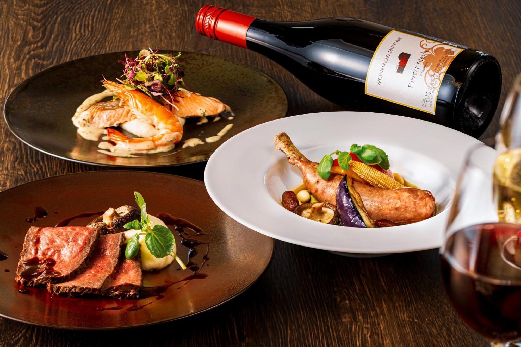 Candeo Hotels Osaka The Tower Екстер'єр фото A selection of dishes from the restaurant