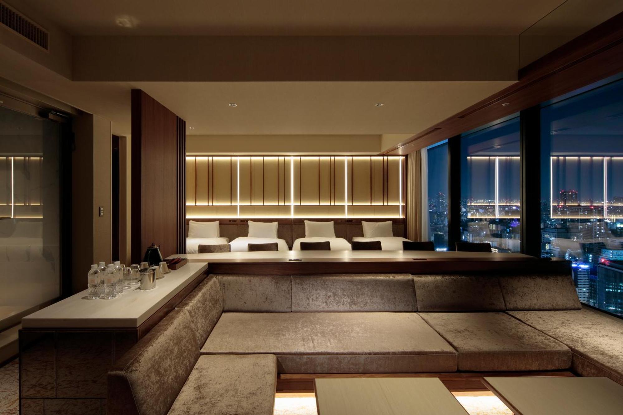Candeo Hotels Osaka The Tower Екстер'єр фото
