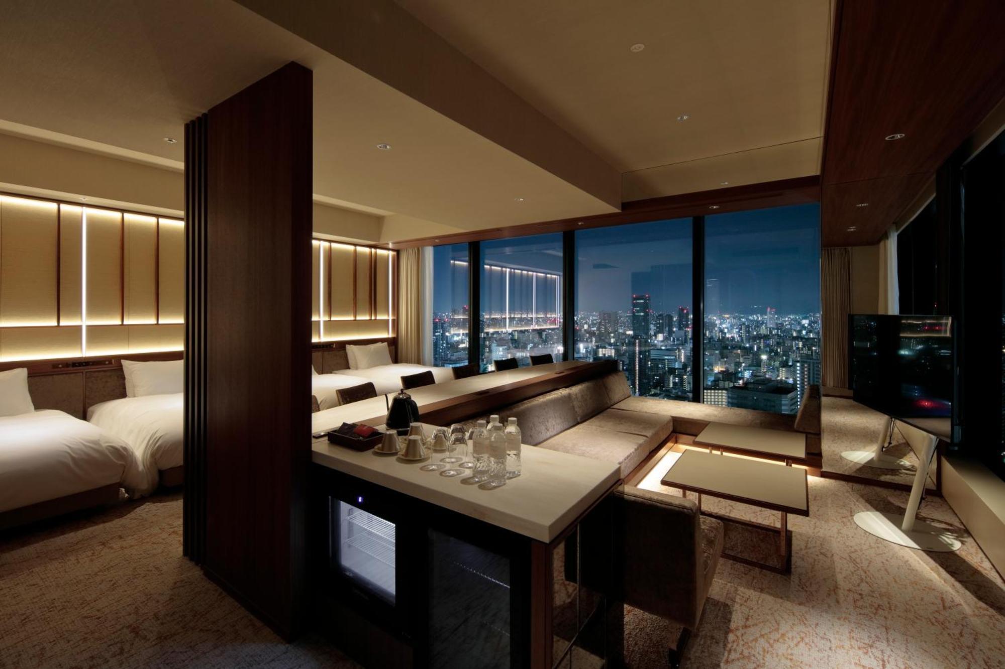 Candeo Hotels Osaka The Tower Екстер'єр фото